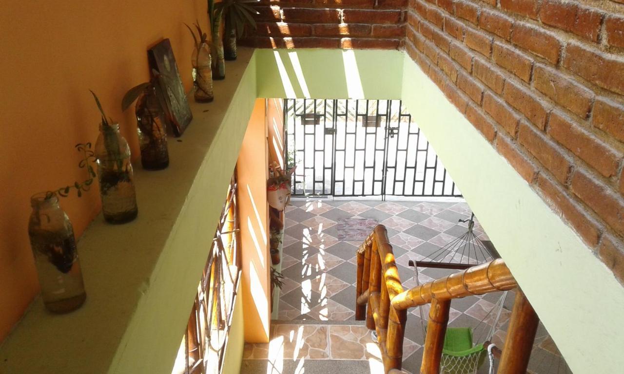 Hostal Casa Taisha Montañita 外观 照片