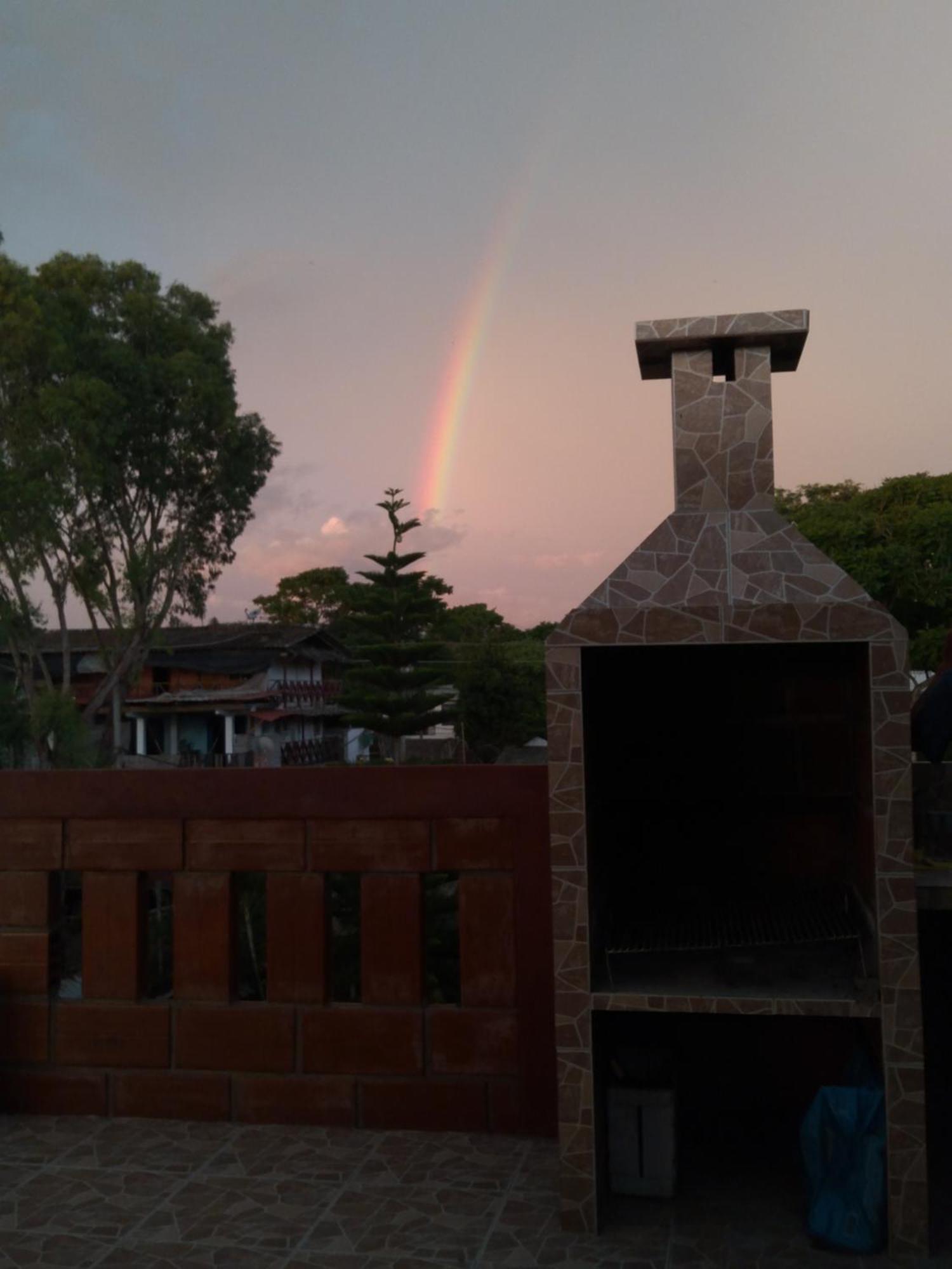 Hostal Casa Taisha Montañita 外观 照片