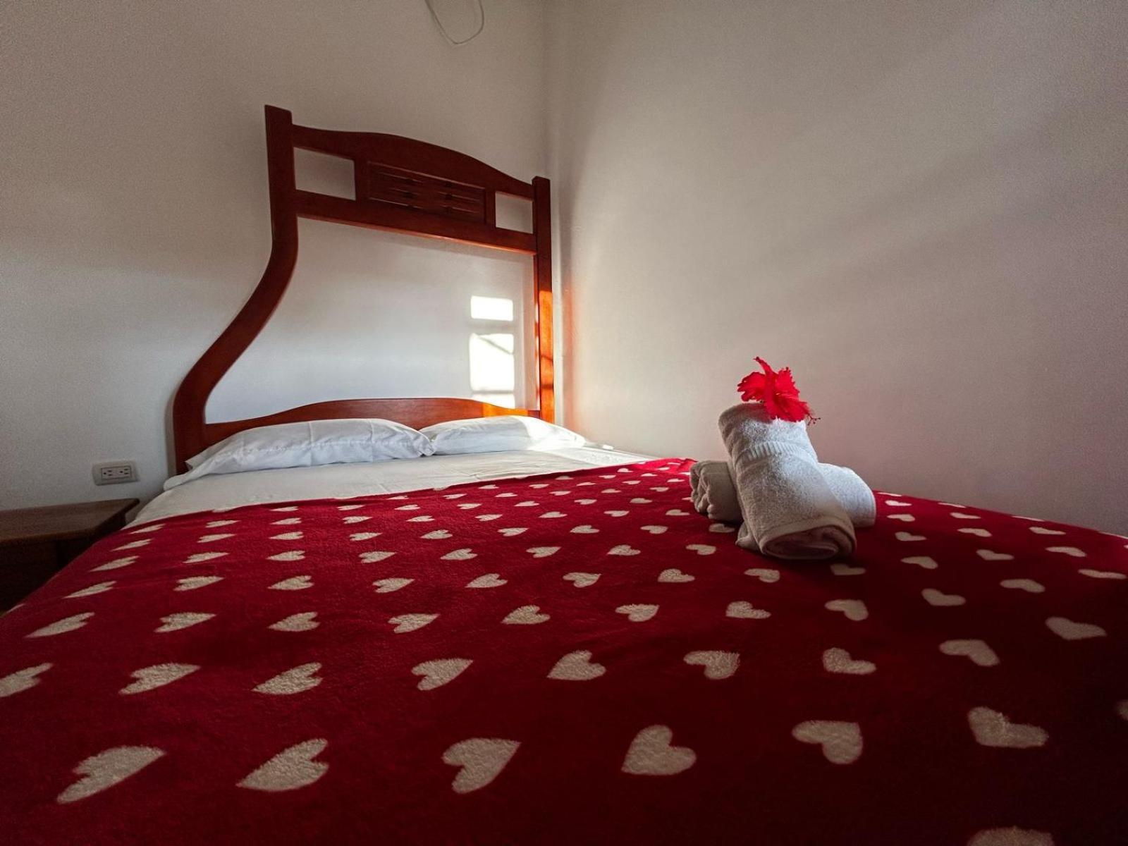 Hostal Casa Taisha Montañita 外观 照片