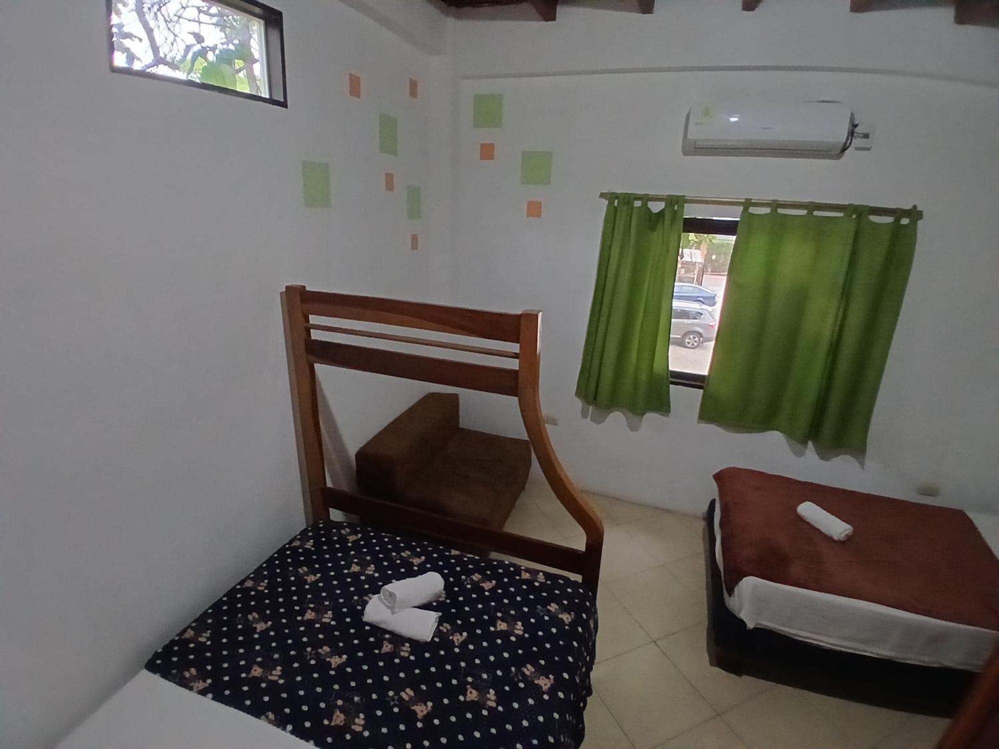 Hostal Casa Taisha Montañita 外观 照片